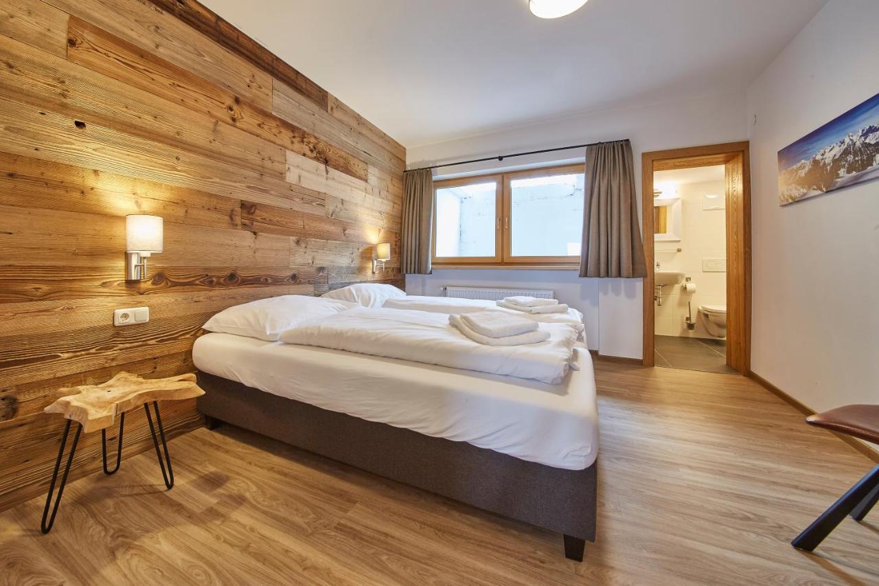 Glemm Lodge Apartments - Joker Card Im Sommer Inklusive Saalbach-Hinterglemm Exterior photo